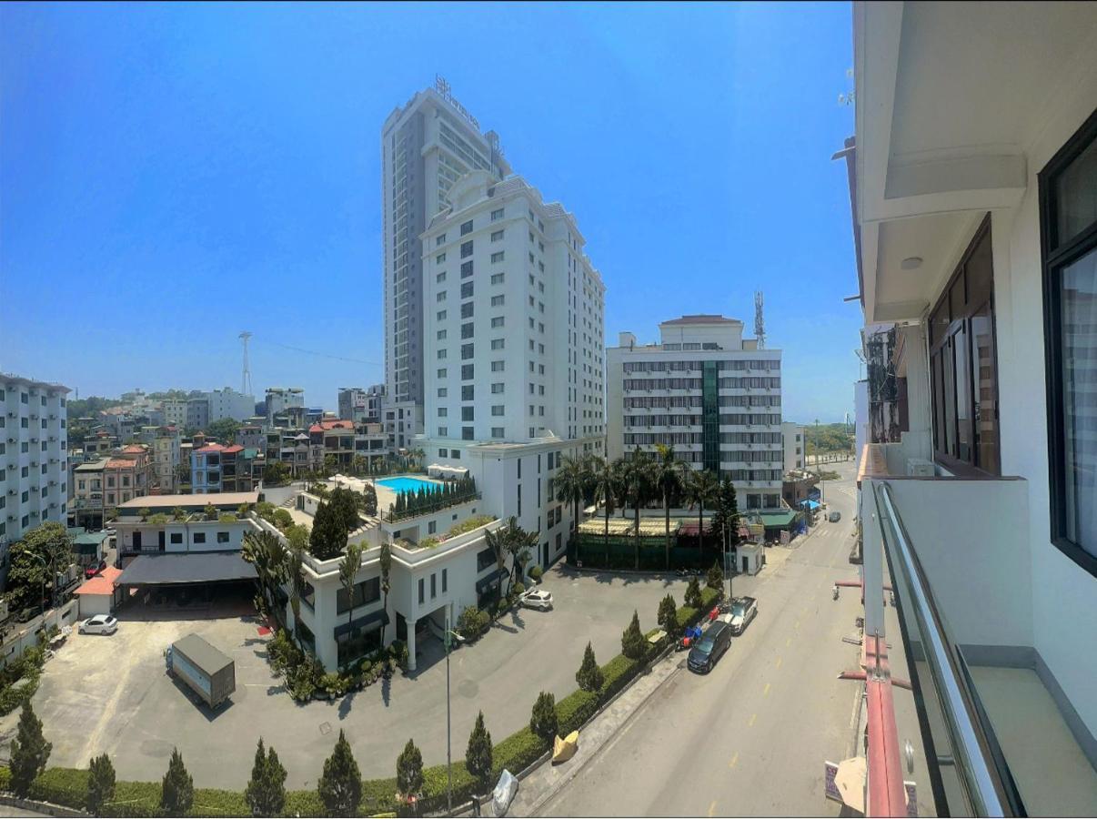 Van Nam Hotel Ha Long Eksteriør bilde